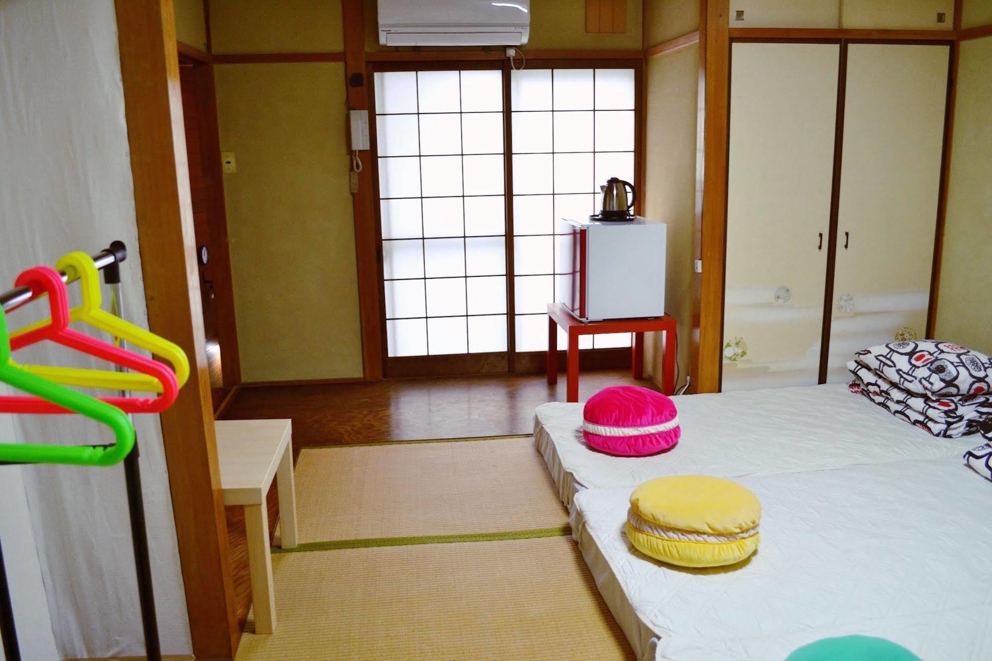 Guest House Social House Osaka Exteriör bild